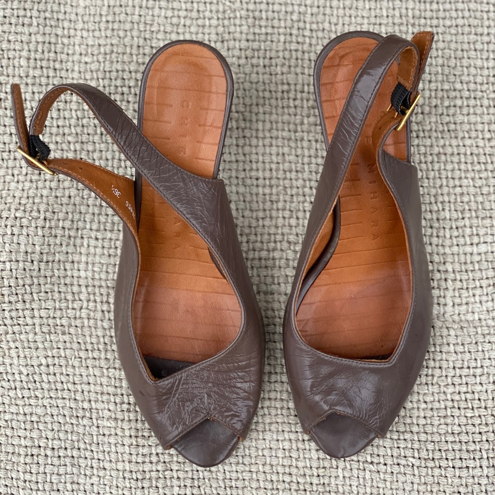 Chie Mihara open toe kitten heel pumps - Picture 10 of 13